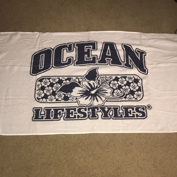 Ocean lifestyles towel-new no tag - Picture 2 of 2